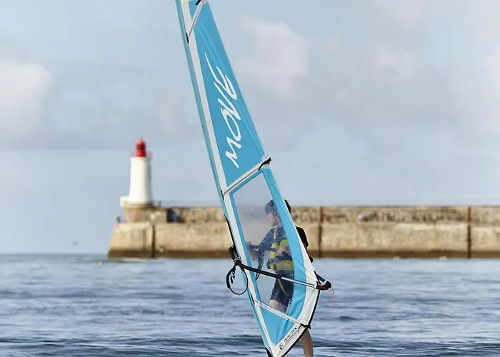 T2 Avec Garage A 800m De La Et 600m Des Commerces, - Fr-1-92-593 Apartmán